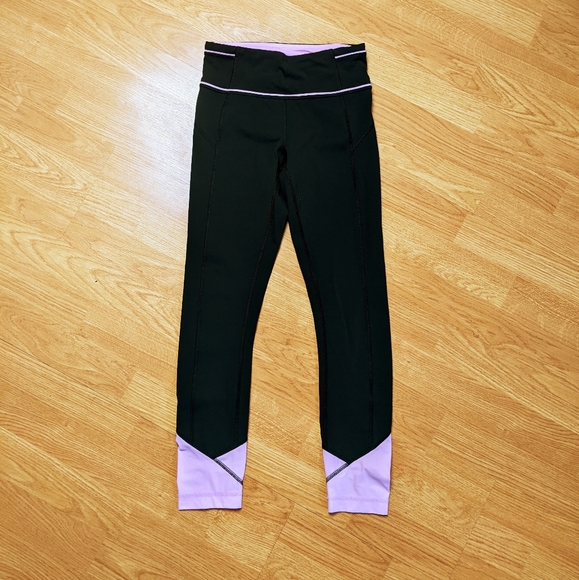Lululemon Pace Queen Tight Leggings size 2 - Picture 3 of 9